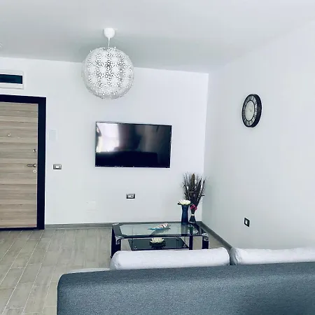 Apartment David House Alezzi *